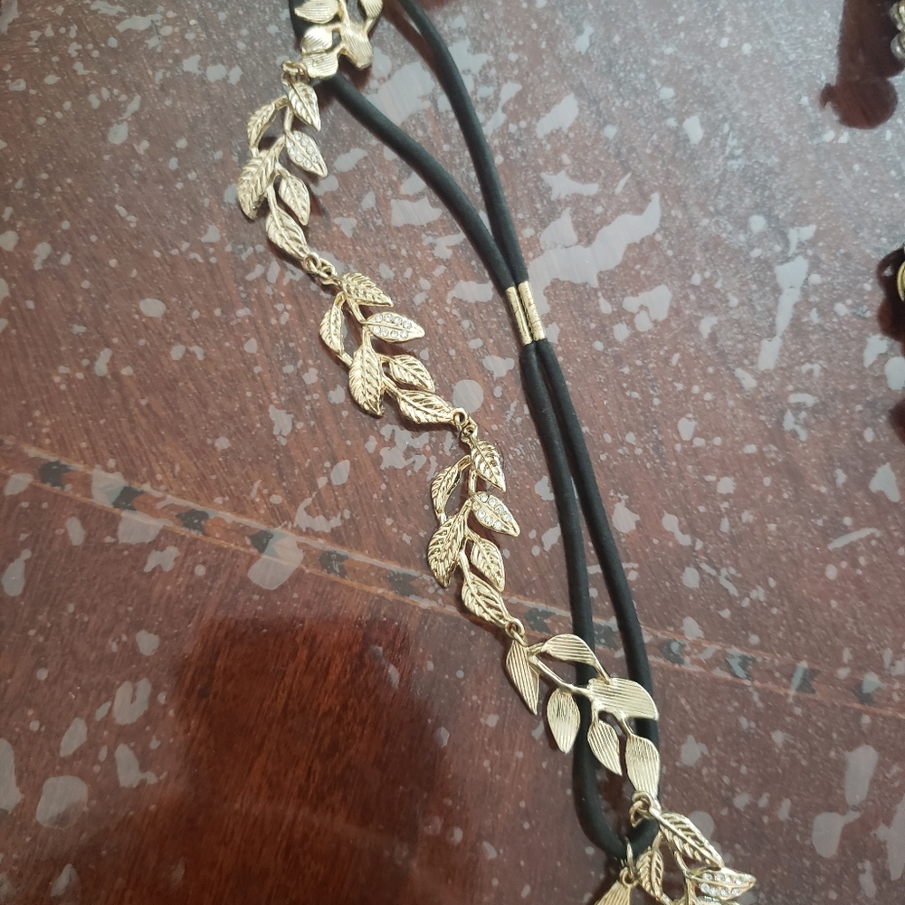 Head piece